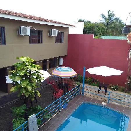 Farina Hospedajes Puerto Iguazu Exterior photo
